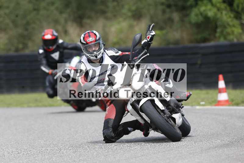 Archiv-2025/40 05.08.2025 FREERIDE Training ADR/Gruppe M/team